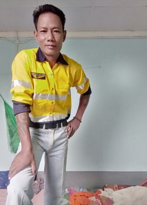kyaw, 34, Myanmar (Burma), Rangoon