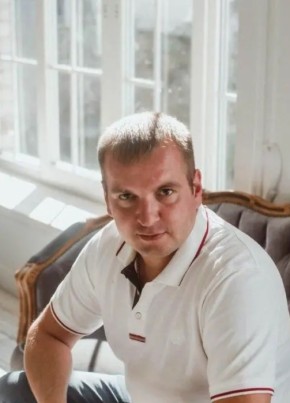 Евгений из Артема 43 года