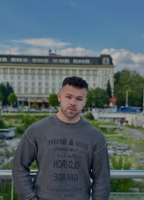 Андрей из Иркутска 38 лет