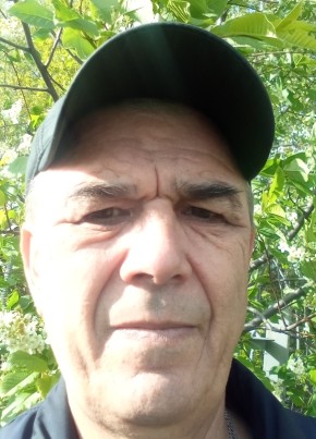 Anton, 61, Russia, Kazan