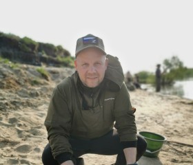 Дед мопед, 81, Petergof