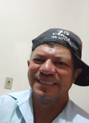 Celio aparecido из São João del-Rei 56 лет