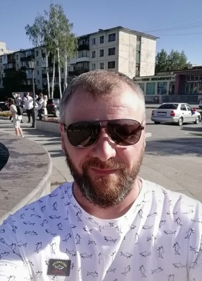 Андрей из Екатеринбурга 40 лет