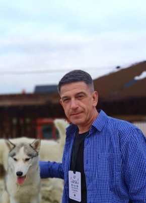 Андрей из Воронежа 46 лет