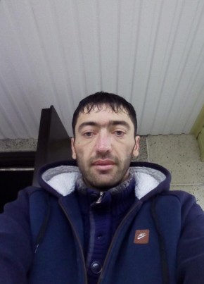 А к из Нальчика 46 лет
