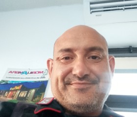 Ciccetto, 40, Florence