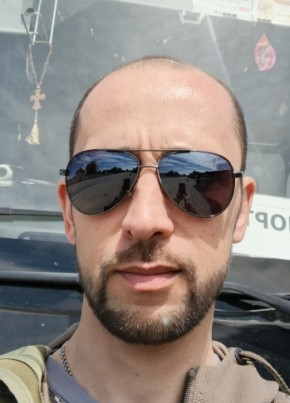 Сергей из Череповеца 33 года