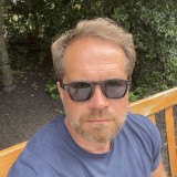Andrew, 40  , Levittown (Commonwealth of Pennsylvania)