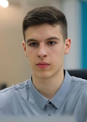 Иван из Ставрополи 18 лет