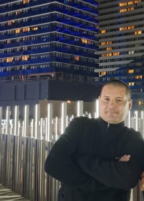 Артём из ბათუმი 44 года