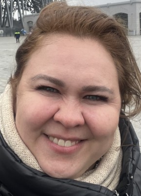 Анна, 40, Россия, Екатеринбург