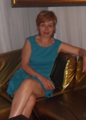Елена, 61, Россия, Сочи