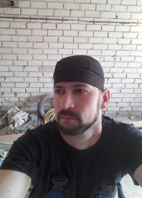 Артём, 36, Россия, Тутаев