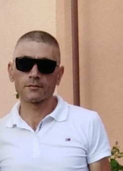 Армен из Калининграда 49 лет