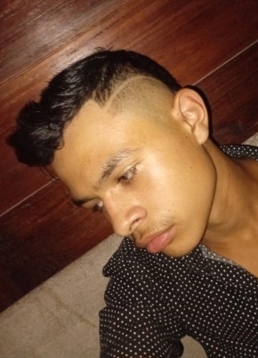 Yohan из Tegucigalpa 18 лет