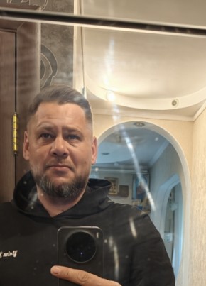 Роман из Кстово 46 лет