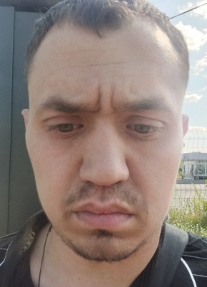 Александр из Харькова 22 года