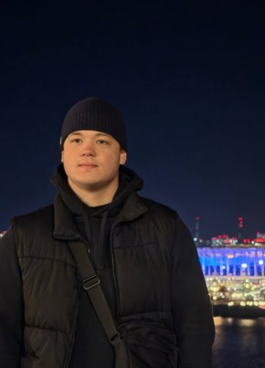 Александр из Нижнего Новгорода 22 года