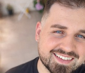 Лев, 41, Yekaterinburg