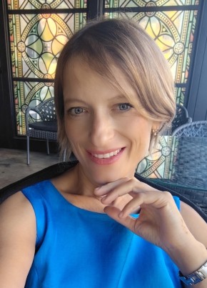 Галина из Новосибирска 48 лет
