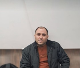 صبحي, 32, Vienna