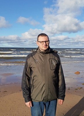 Иван из Соснового Бора 37 лет