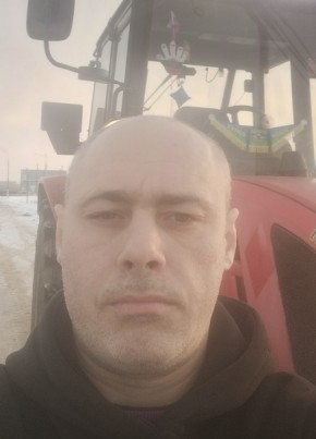 Александр из Кириши 41 год