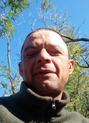 Халил из Луганска 43 года