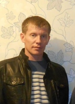 Саша, 44, Россия, Кушнарёнково