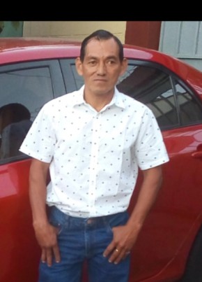 Roberto, 44, República de El Salvador, San Salvador