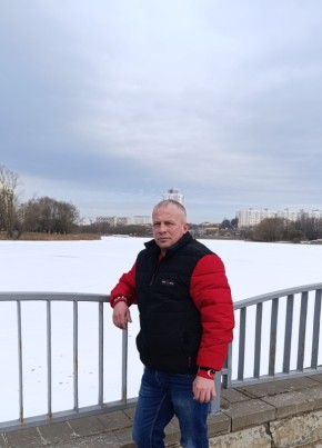 Sergey, 42, Belarus, Uzda