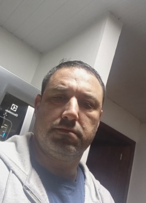 Gustavo из Santo Ângelo 45 лет