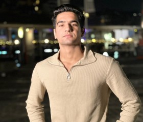 Sunny, 23, Ashburn
