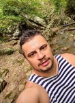 Mikhail, 32, Moscow