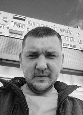 Oleg, 36, Russia, Chekhov