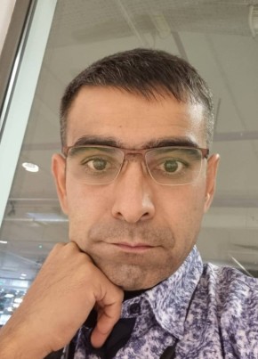 Адиль из Алматы 44 года