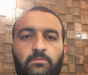 Ekoş, 40, Baku
