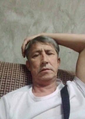 Булат из Тараза 51 год