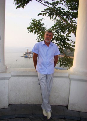 Александр, 65, Россия, Благовещенск (Республика Башкортостан)