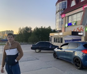 Дмитрий, 21 год, Ноябрьск