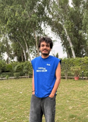 Sahil sharma из New Delhi 24 года