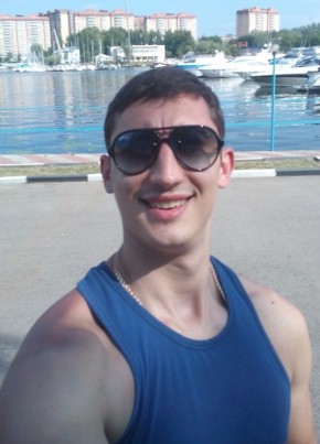 Илья, 35, Россия, Лобня