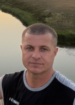 Эммануил из Липецка 45 лет