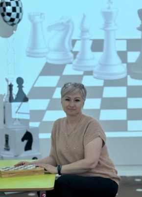 Elena, 50, Russia, Magadan