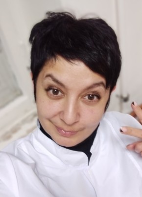 Надежда из Кугеси 43 года