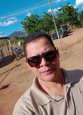 Claidison Souza из Espinosa 46 лет