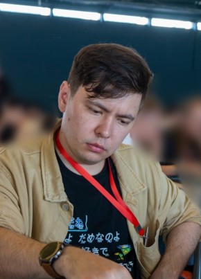 Денис из Уфы 32 года