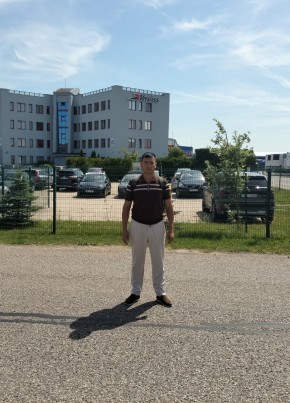 Oybek, 39, Latvia, Jelgava