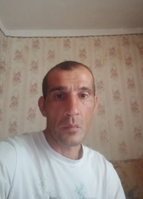 Максим из Старого Оскола 40 лет