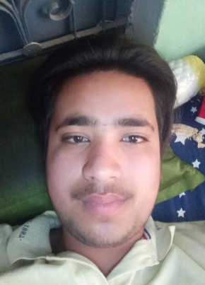 Aatif, 23, India, Delhi